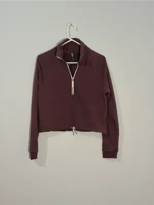 Vuori Sedona Half Zip Pullover Maroon/Plum Size Medium Cropped Drawstring thumbnail 2