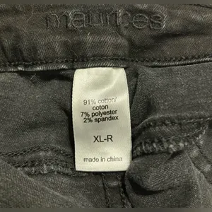 (Maurices) Black Distressed Skinny Jeans: Size XL-R thumbnail 3
