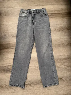 Abercrombie & Fitch High-Rise Straight Leg Women’s Jeans - Gray thumbnail 2
