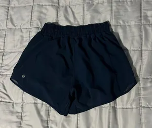 Lululemon Hotty Hot Shorts thumbnail 2