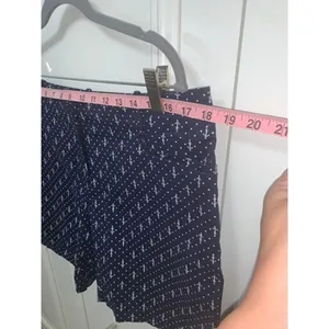 Talbots Women's Petite Size‎ 14P Navy Anchor Print Bermuda Shorts thumbnail 6