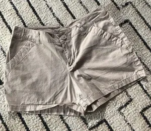 Columbia khaki shorts thumbnail 1