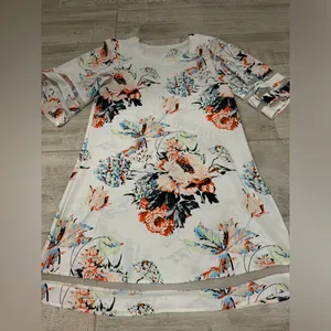Floral White 3/4 Sleeve Mini Dress Size S thumbnail 2