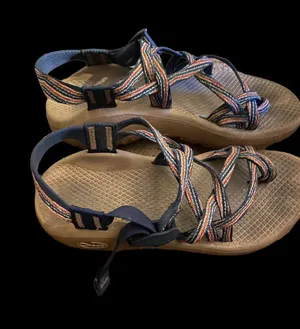 Chacos classic zx2 size 6 thumbnail 1