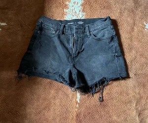 Old Navy Black Distressed Denim Cutoff Shorts Women's Size 8 Og Straight No flaws thumbnail 1