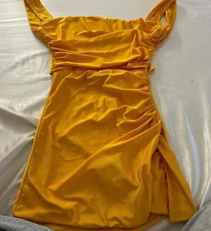 Dress thumbnail 1