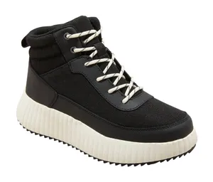NWT Universal Thread Womens Shyla Platform Hiker Boots 91308329 Black 9M thumbnail 1