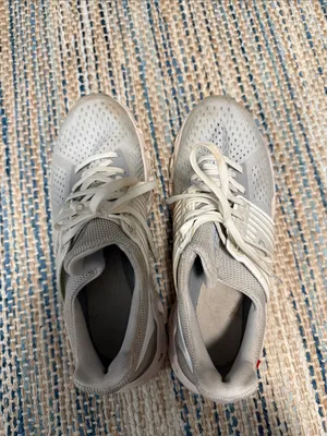 Women’s On Cloud sneakers thumbnail 2