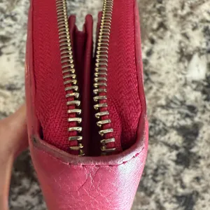 Gucci Pebbled Calfskin Soho Zip Around Wallet, magenta 💕 thumbnail 10