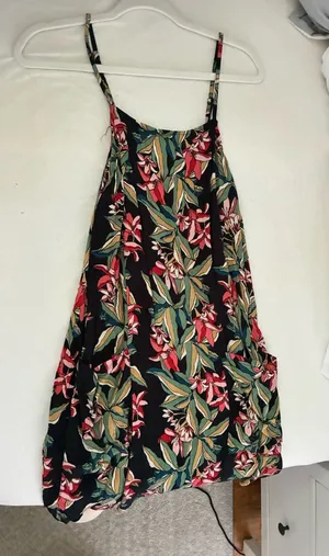 Billabong Dress thumbnail 1