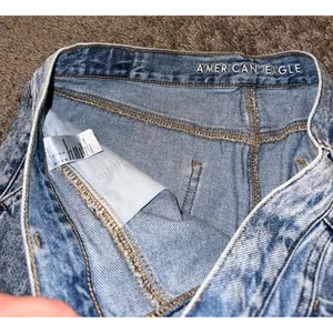 American eagle jean shorts thumbnail 3