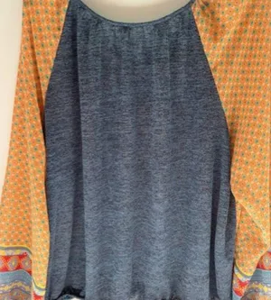 Passports Woman Peach Blue Long Raglan Sleeve V Neck Pullover Blouse Size XL thumbnail 2