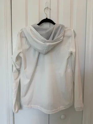 Vuori Women’s Outdoor Trainer Shell - White Linen Texture thumbnail 7