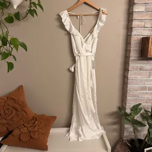 SHOW ME YOUR MUMU Alexis Satin Midi Dress‎ thumbnail 7