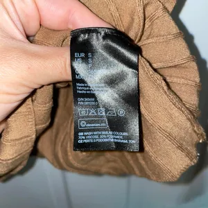 H&M Faux turtleneck top thumbnail 4