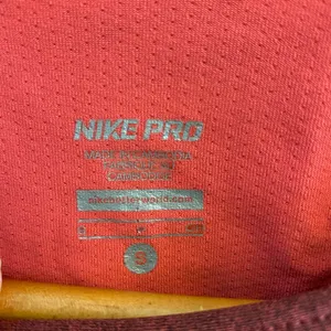 Nike Pro Women's Long Sleeve Size S thumbnail 4