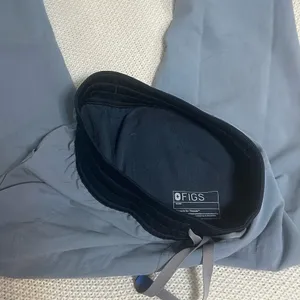 FIGS reversible scrub pants XS  thumbnail 2