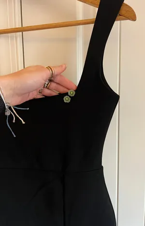 Dress thumbnail 3