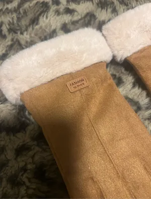 Fashion Gloves Faux-Shearling Cuff Suede thumbnail 2