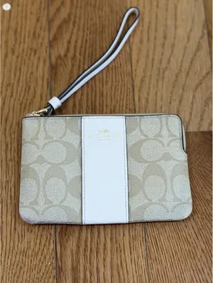 NWT Coach Corner Zip Wristlet Signature Canvas Stripe thumbnail 3