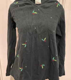 Quacker Factory Black Christmas Shirt Womens with Holly and Beads thumbnail 1