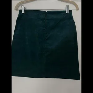 Green Corduroy Embroidered Skirt size Medium thumbnail 4