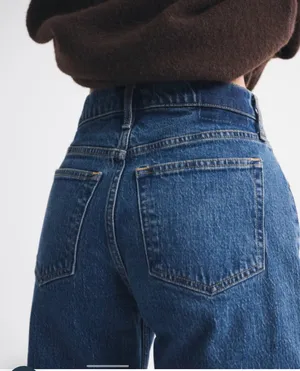 Abercrombie 90s Relaxed Jean thumbnail 4