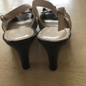 Anne Klein open toe heels thumbnail 5