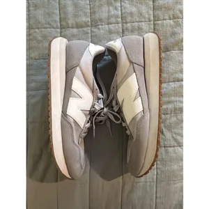 New Balance Women's 237 'White Grey' Sneakers - Size 10 Low Top Ws237NM thumbnail 11