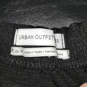 Urban Outfitters Womens Black Wide Leg‎ Crop Pants XL thumbnail 4