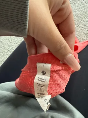 lululemon tank top thumbnail 3