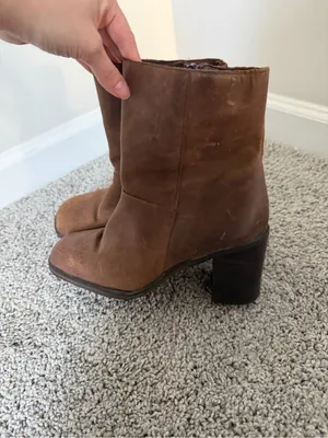 Women's Brown Genuine Leather JUDITH Ankle Booties Size 8 M thumbnail 3