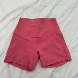 Lululemon Align High-Rise Shorts 4"  thumbnail 2