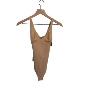 Skims Body Unlined Plunge Thong Bodysuit Clay Small NWT thumbnail 4