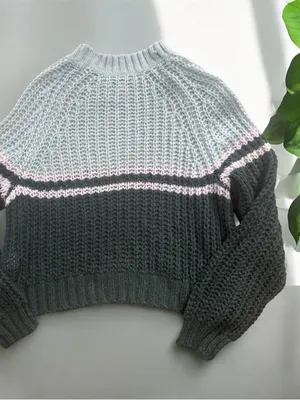 American Eagle Cropped Color-Block Crew Neck Sweater Medium thumbnail 3