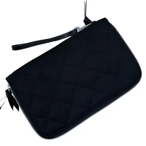 Vera Bradley RFID Wrestlet Bag NWT thumbnail 2