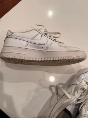 Nike Air Force‎ 1 Low Triple White Sneakers Youth 7Y Women's 8.5 thumbnail 11