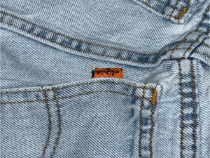 Vintage 90s Levis 950 Orange Tab Relaxed Denim Shorts Distressed 6 / 26 USA Made thumbnail 5