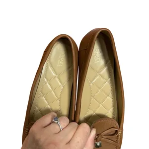 Michael Kors Fulton Tan Leather Moccasin Loafer Flats 8.5 Classic Neutral Office thumbnail 7
