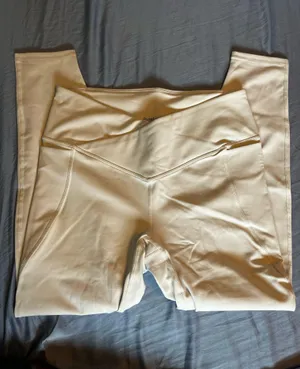 Fabletics Leggings 7/8 thumbnail 1