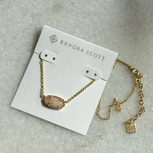Kendra Scott Gold and Pink Short Pendant Necklace New thumbnail 8