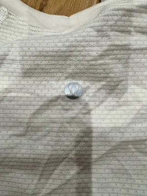 Lululemon Short Sleeve Top thumbnail 4