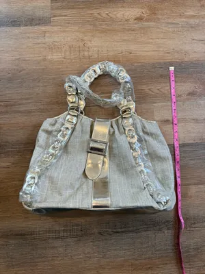 White House Black Market Beige Linen Shoulder Bag with Silver Trim thumbnail 5