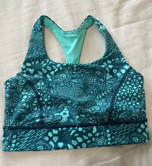 Lululemon size 2 Women's Teal Printed Racerback Sports Bra thumbnail 1