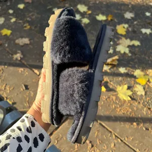 Sold‎ Size 7 thumbnail 6