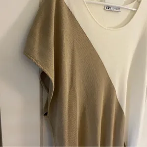 Zara Gold and White Tunic‎ thumbnail 3