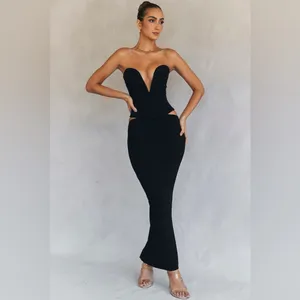 House of CB MARTINEZ Robe Noire Longue Ouverte skirt, Size Small, $190 thumbnail 6