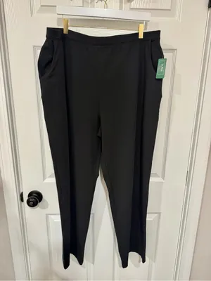 NWT L.L.Bean 2X Black Straight Leg Pants Stretch Cotton Plus Size Workwear thumbnail 2