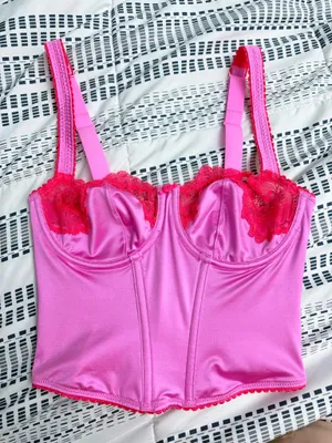 Skims corset thumbnail 2