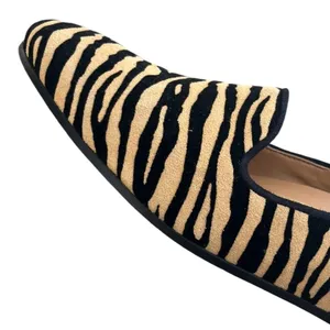 EUC Vionic Leather Willa Loafers Animal Print Size 7 thumbnail 6